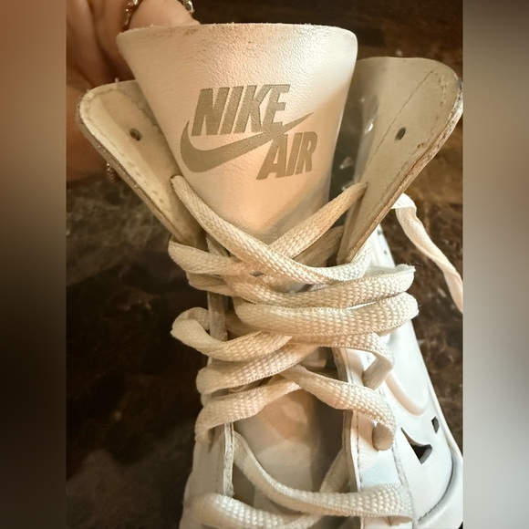 Nike. WMNS Air Force 1 Ultra Force Mid "Joli". White/Light Bone. Size 6. - Picture 7 of 12